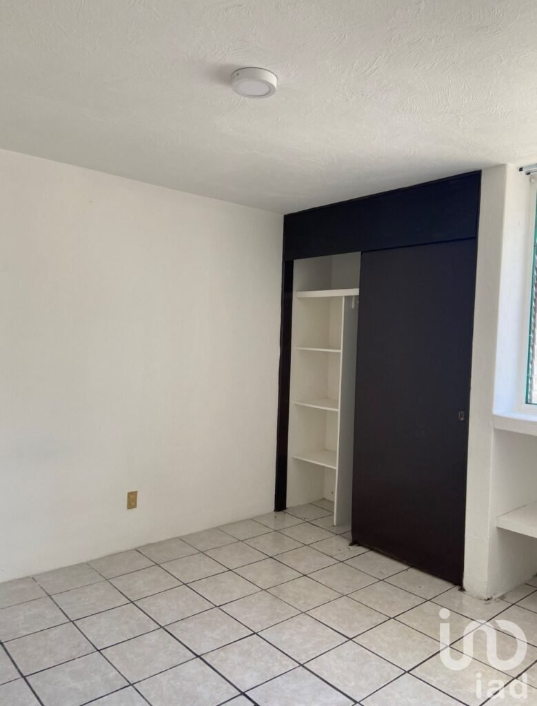 Conjunto de departamentos en Colonia Juan Manuel Vallarta