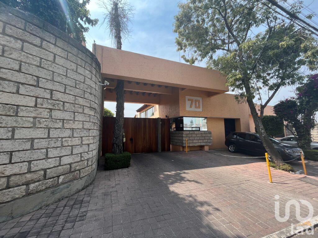 Se vende departamento en el Fraccionamiento Palo Alto  Cuajimalpa