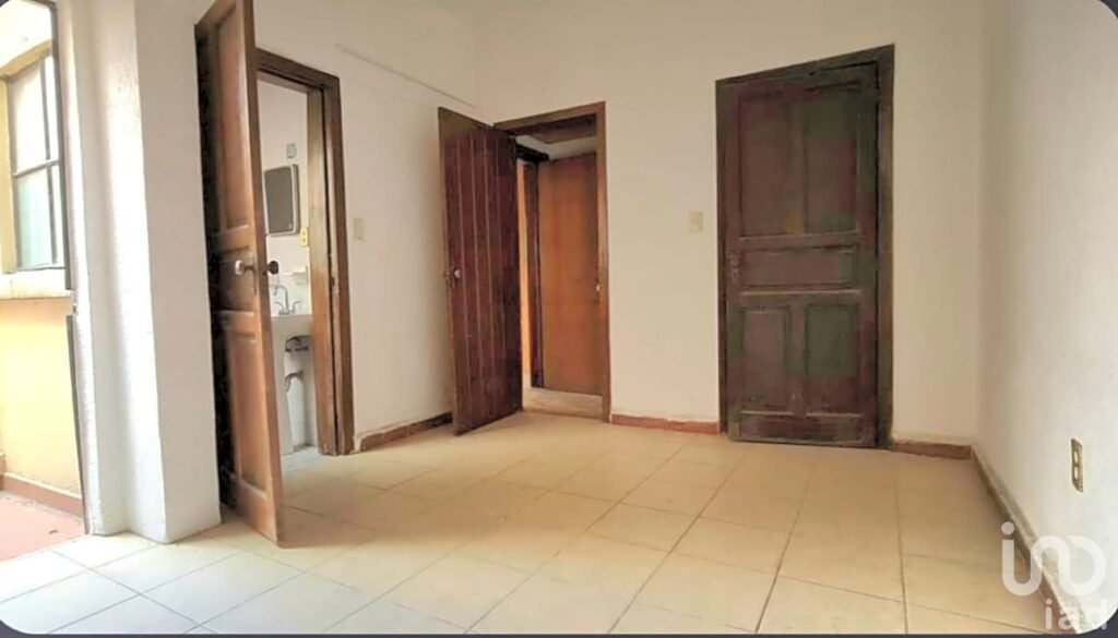 RENTA DE CASA (SOLO OFICINAS) EN COLONIA DEL VALLE CENTRO