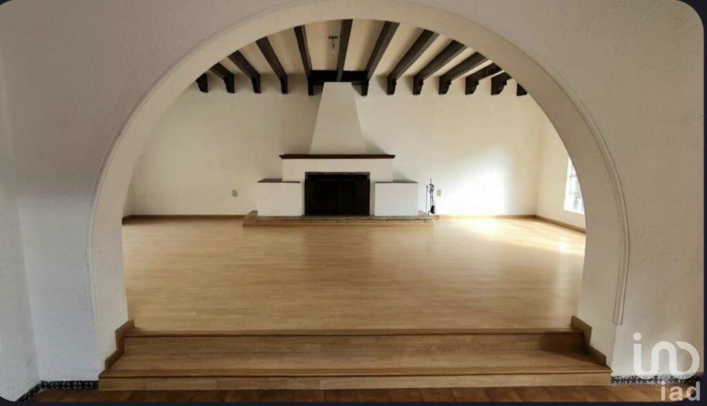 RENTA DE CASA (SOLO OFICINAS) EN COLONIA DEL VALLE CENTRO