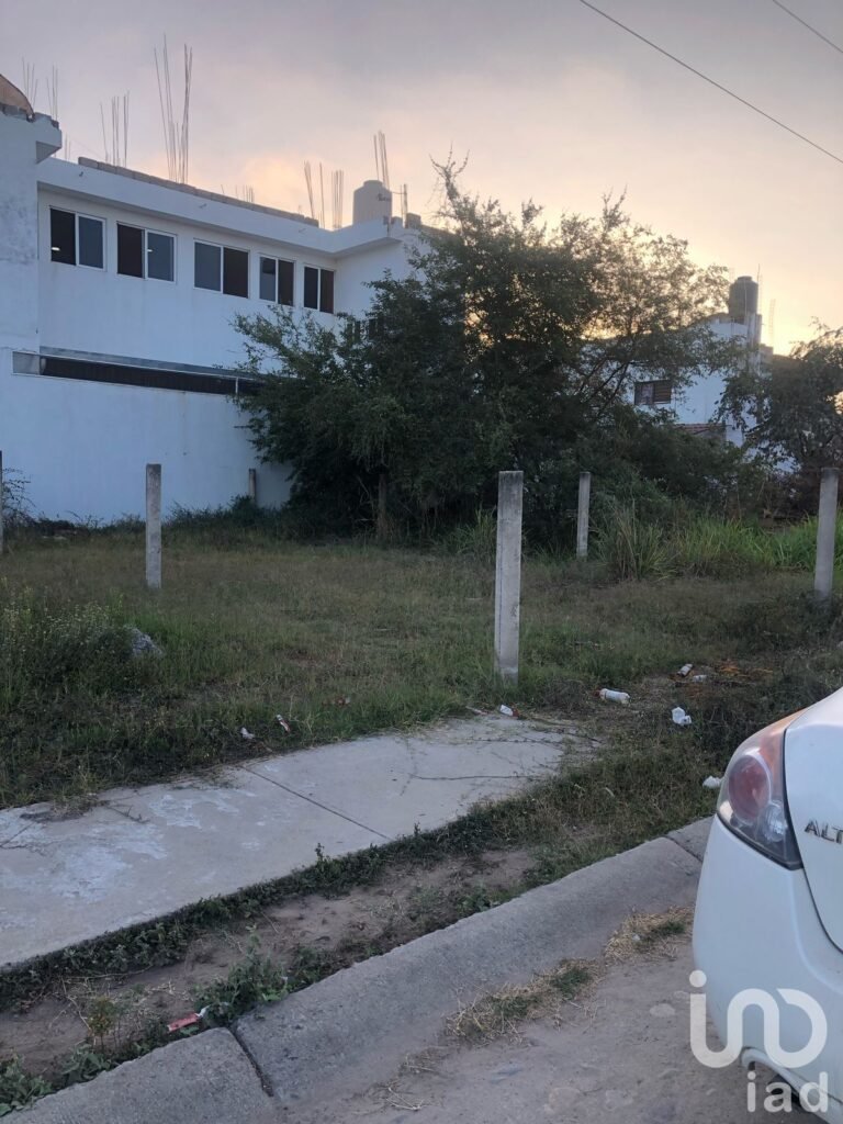 Terreno en Venta en Puerto Vallarta  poblado de  Ixtapa