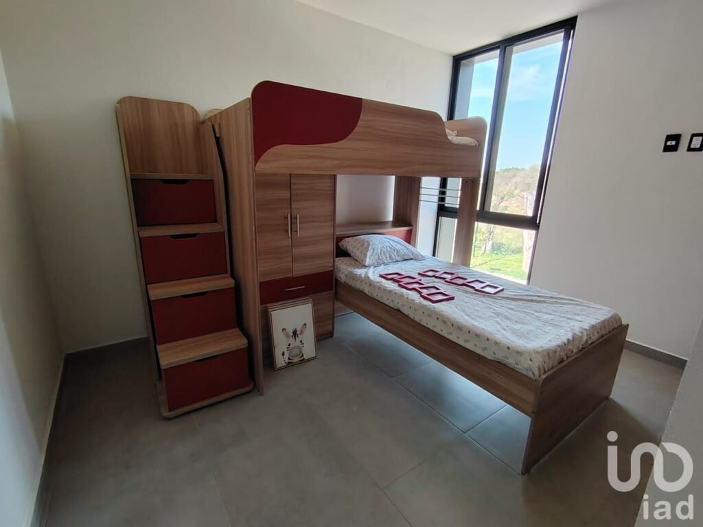 CASA EN VENTA 3 HABITACIONES EN COTO AL NORTE DE LA CIUDAD CON VISTA A  PAROTA Y VEGETACIÓN