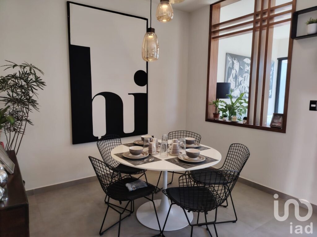 CASA EN VENTA 3 HABITACIONES EN COTO AL NORTE DE LA CIUDAD CON VISTA A  PAROTA Y VEGETACIÓN