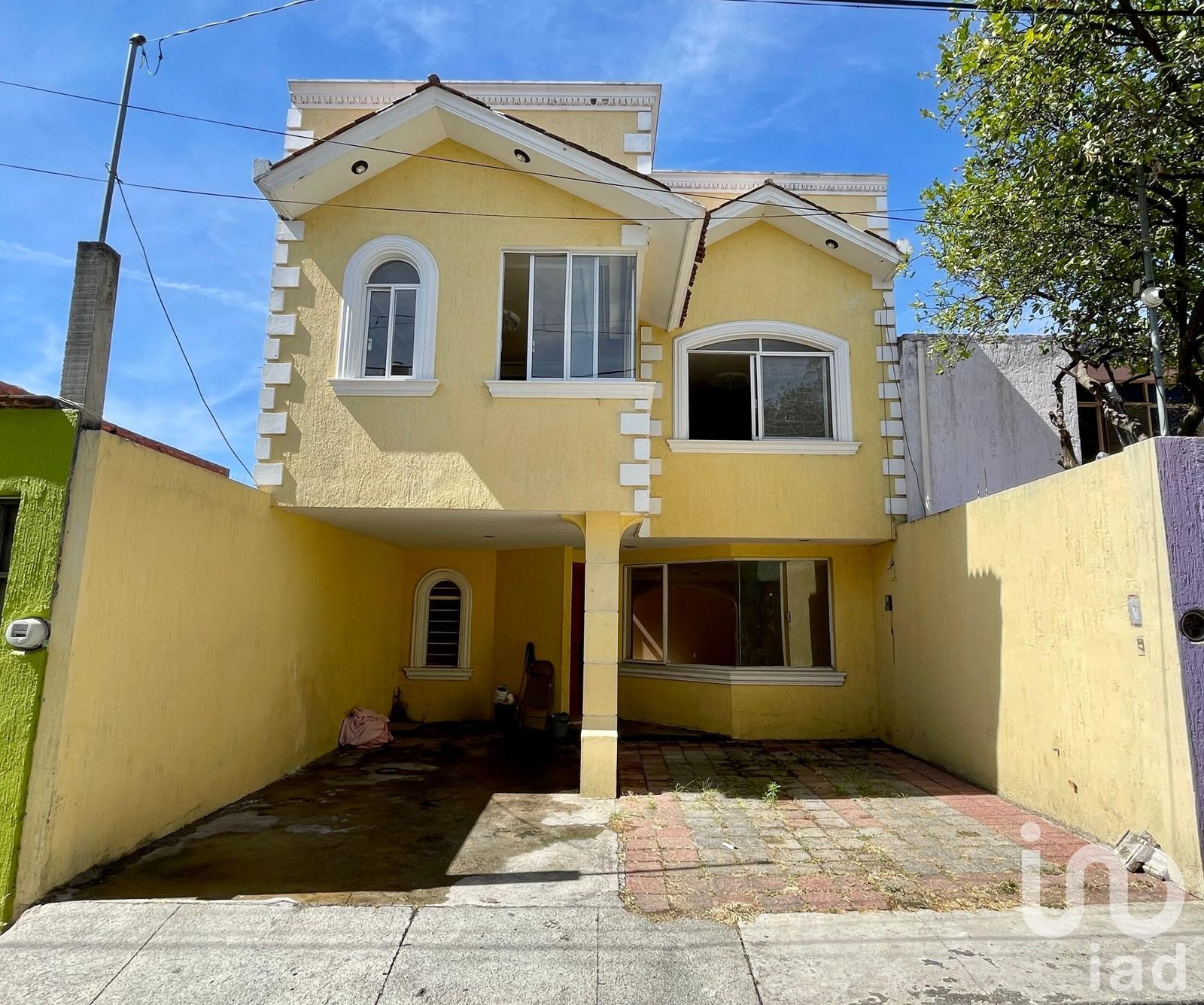 Ramón Martínez Ocaranza #60, Colonia Santa María de Guido, Morelia Michoacán.