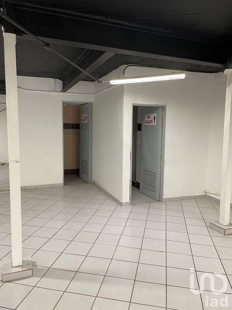 Edificio en venta en para uso comercial en Cuernavaca Morelos. ¡BAJA DE PRECIO!
