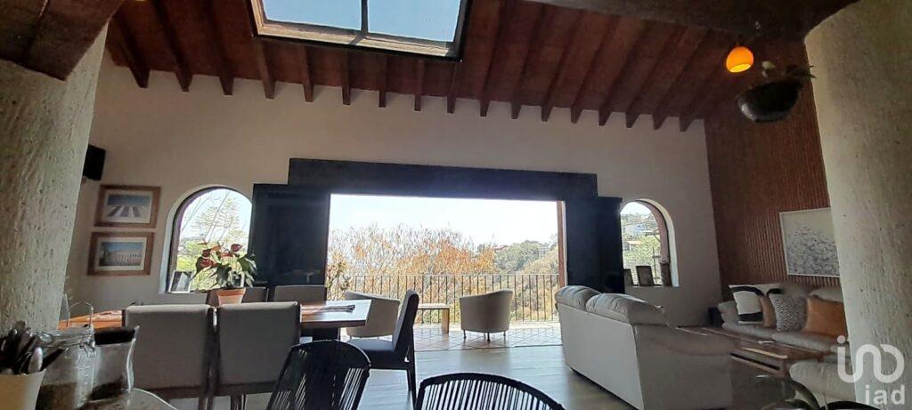 Casa dentro de fraccionamiento con vista panorámica