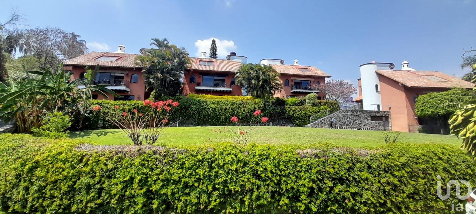 Casa dentro de fraccionamiento con vista panorámica
