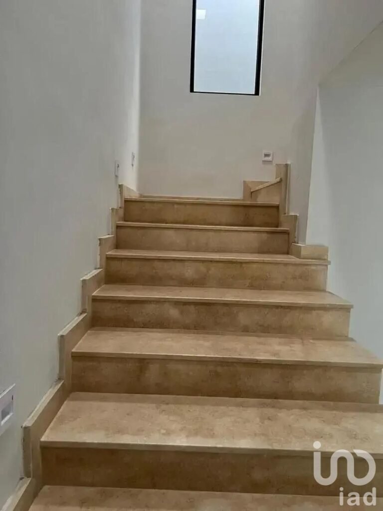 CASA EN VENTA COL OTOMI TAMPICO