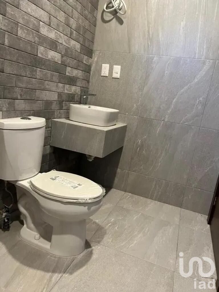 CASA EN VENTA COL OTOMI TAMPICO