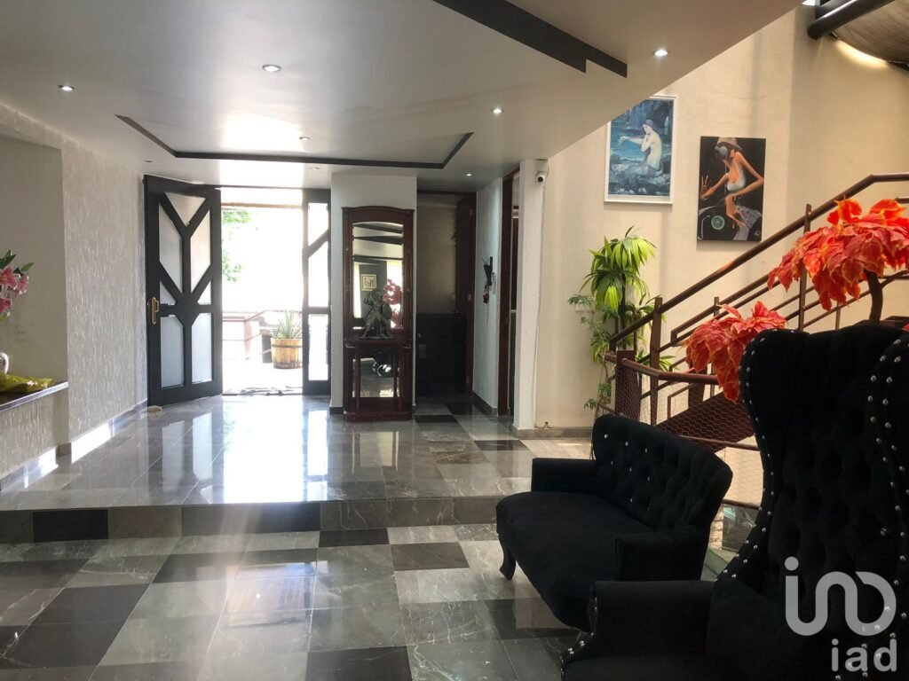 Casa en venta en Ciudad Satélite, Naucalpan