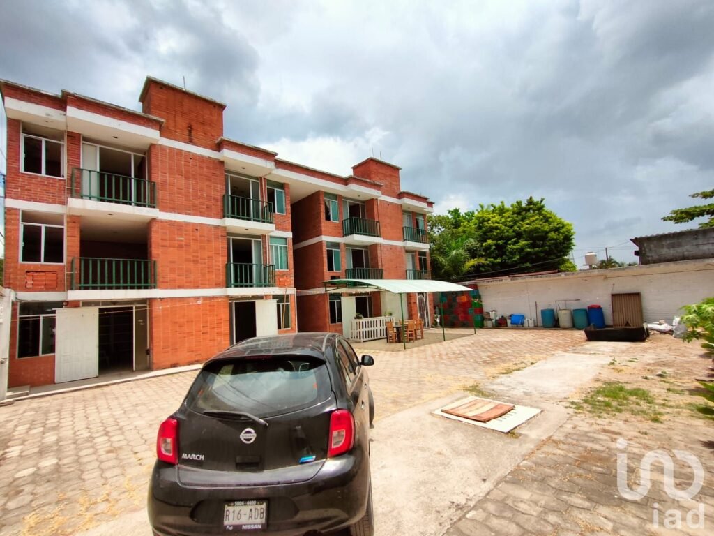 HOTEL EN VENTA MARTINEZ DE LA TORRE VER.