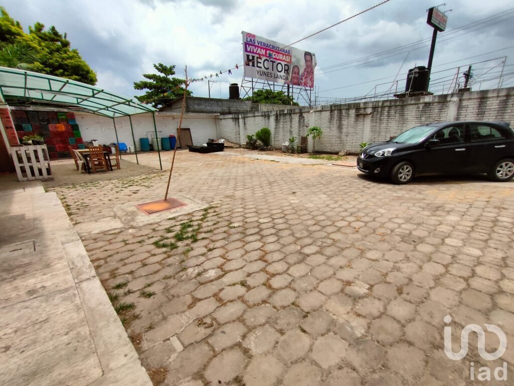 HOTEL EN VENTA MARTINEZ DE LA TORRE VER.