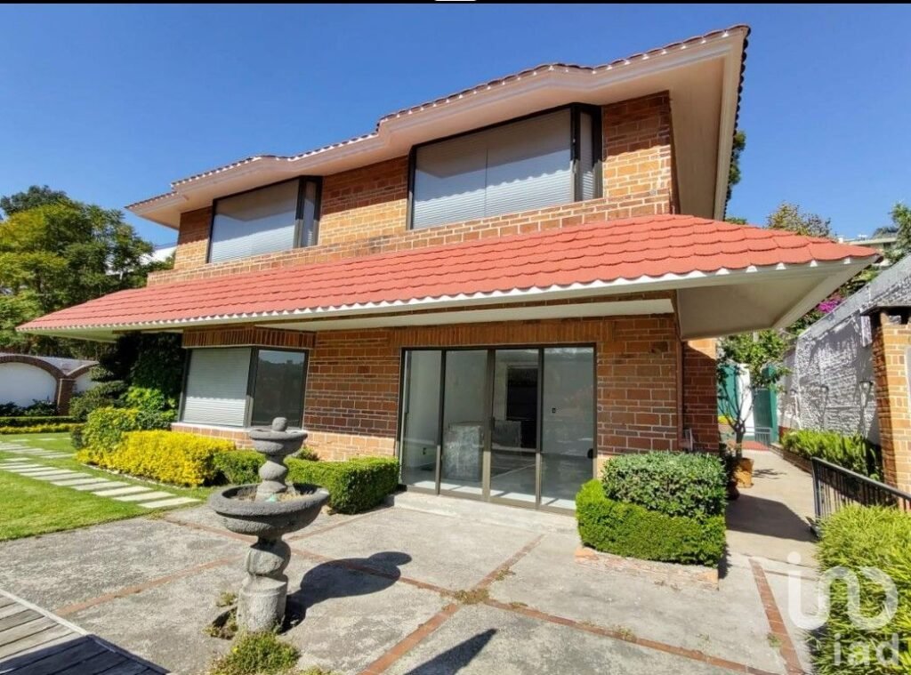 CASA EN VENTA LOMAS HIPODROMO