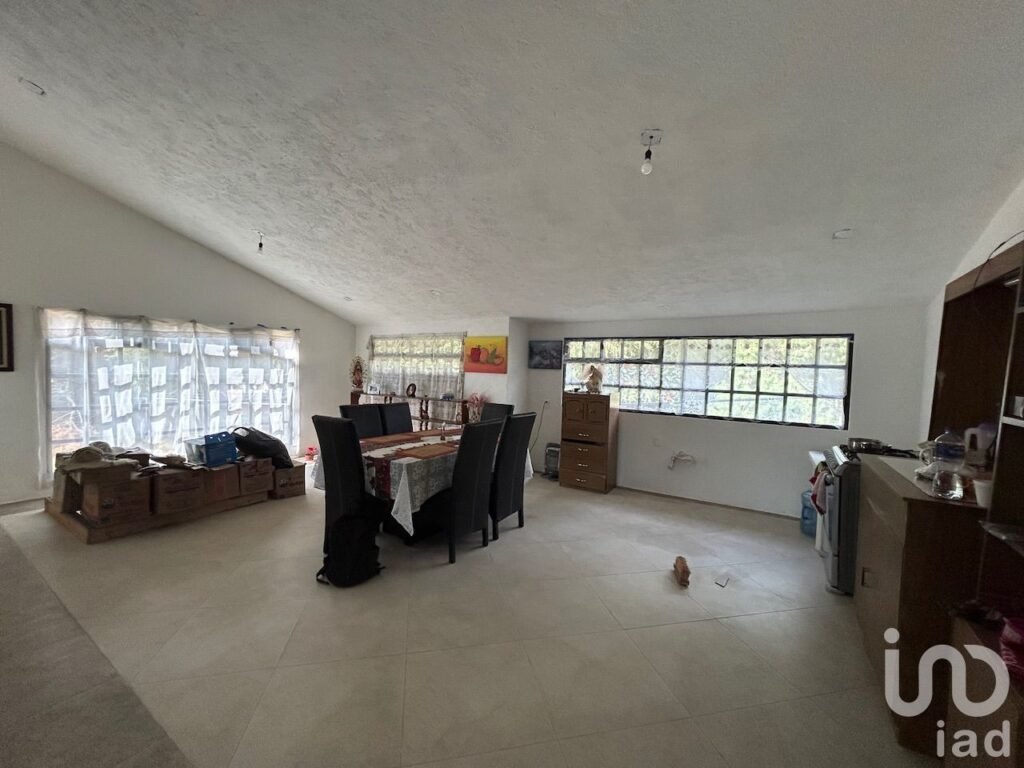 Casa en zona boscosa un nivel en venta, Huitzilac Morelos