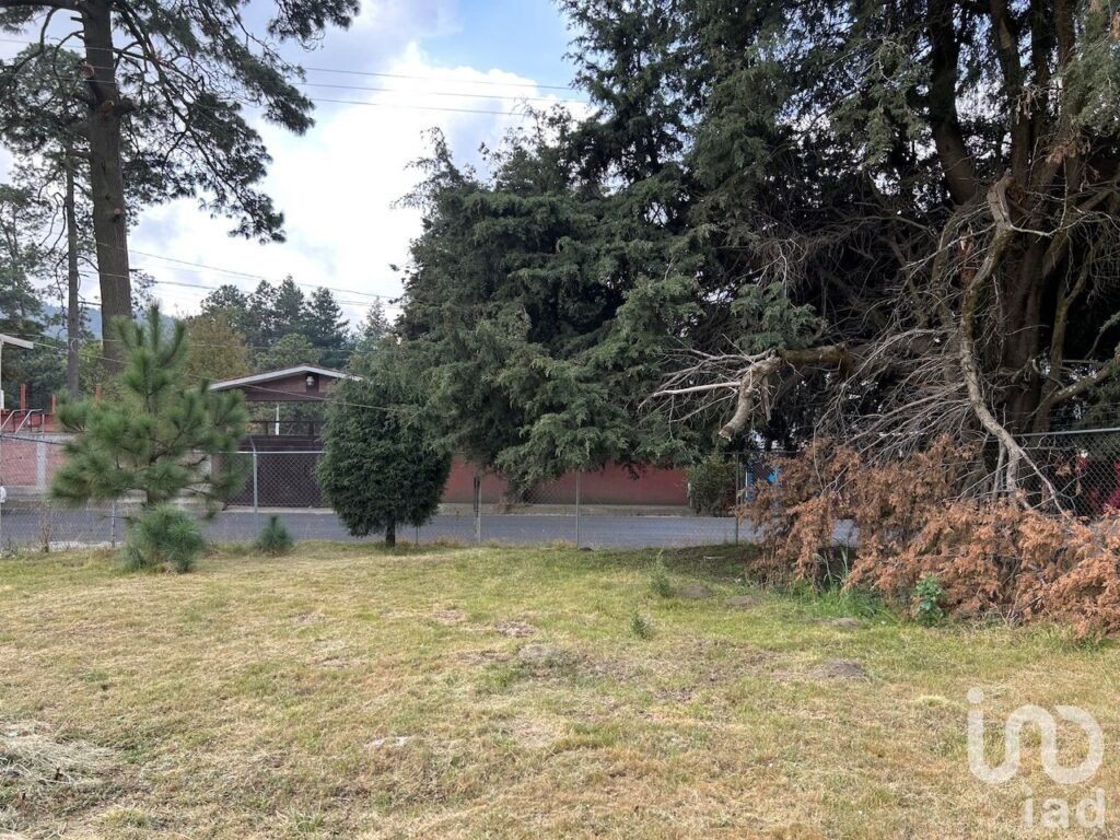 Casa en zona boscosa un nivel en venta, Huitzilac Morelos