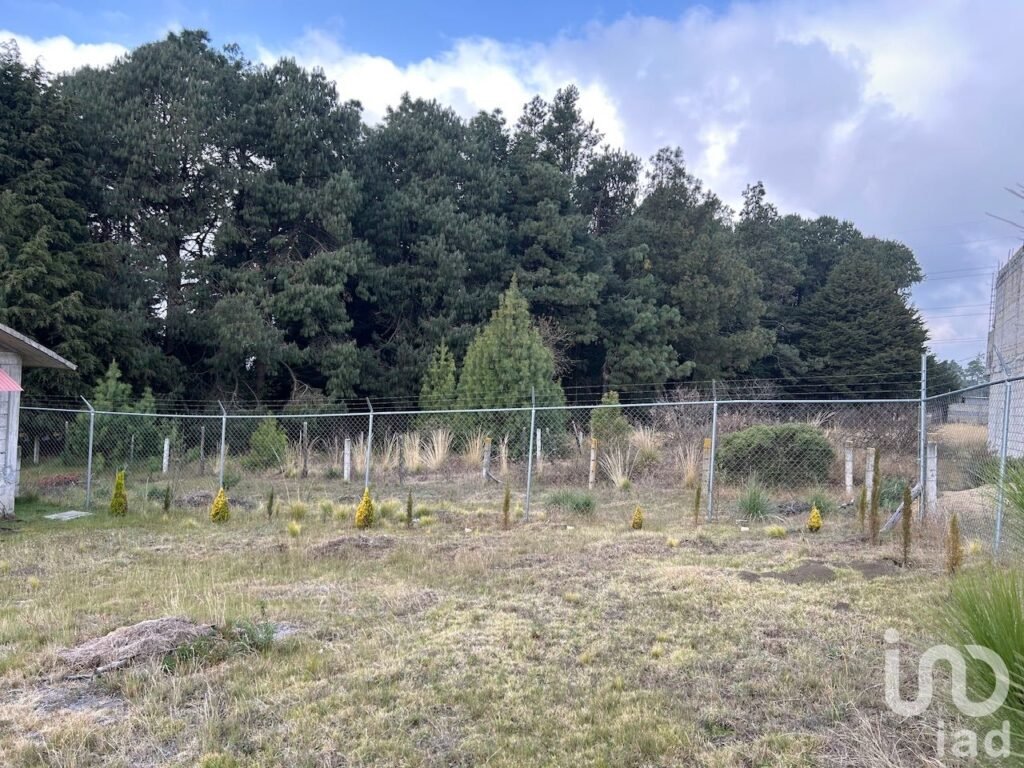 Casa en zona boscosa un nivel en venta, Huitzilac Morelos