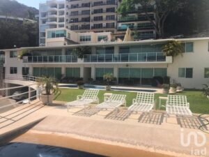 Departamento de lujo en venta fraccionamiento guitarrón Acapulco de Juárez guerrero
