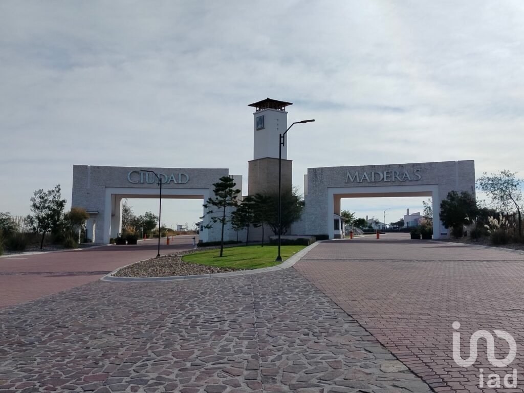 VENTA DE TERRENOS EN CD. MADERAS SUR II