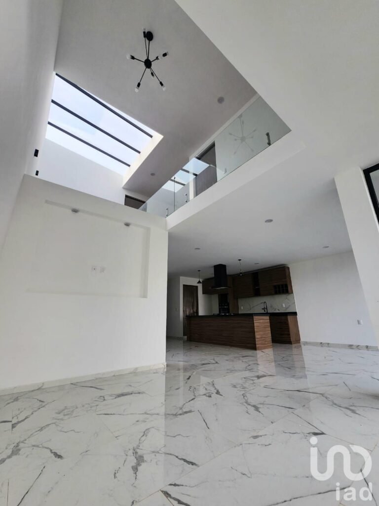 VENTA DE CASA EN PASEO DEL PARQUE TRES MARIAS MORELIA