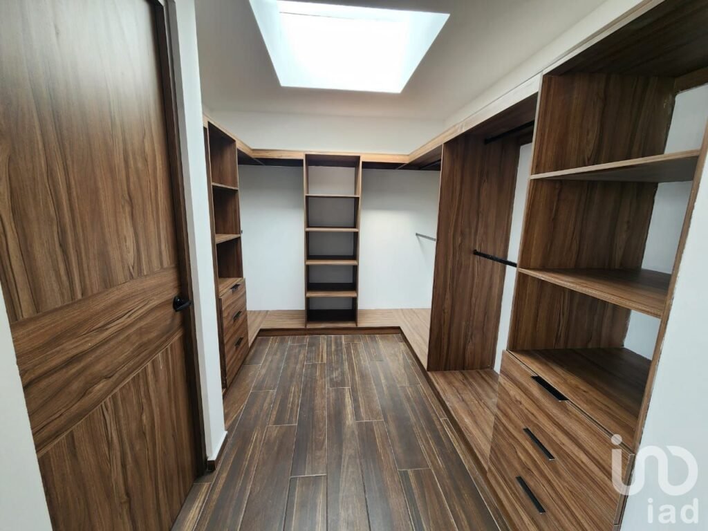 VENTA DE CASA EN PASEO DEL PARQUE TRES MARIAS MORELIA