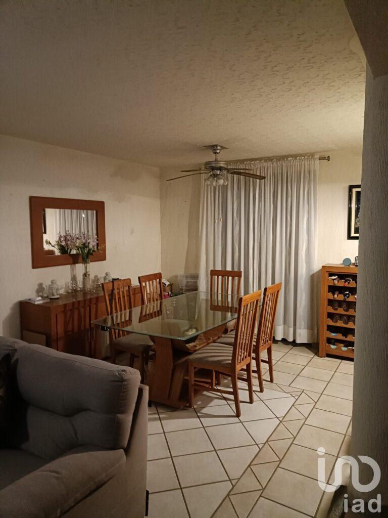 Casa en Venta en Fraccionamiento en Candiles, Corregidora, Querétaro.