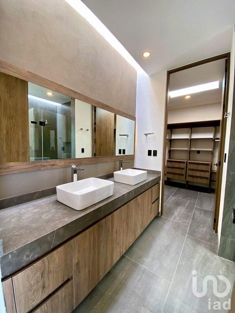 CASA EN VENTA  ALTOZANO EL NUEVO QUERÉTARO