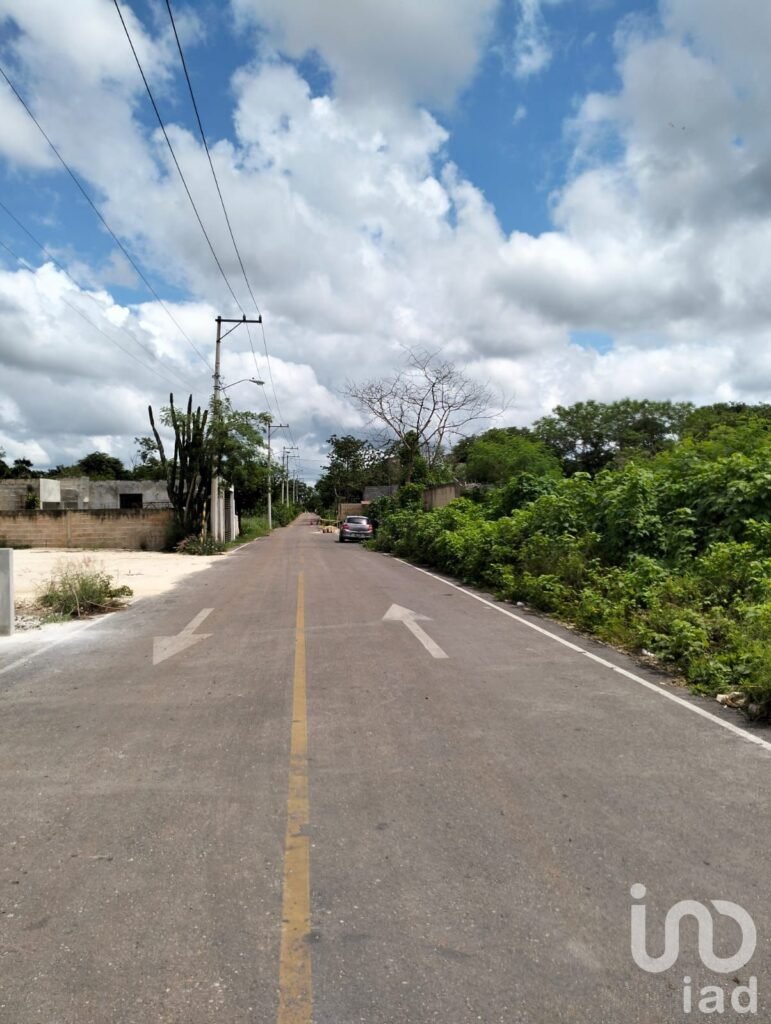 VENTA TERRENO EN MÉRIDA, ZONA CHICHÍ SUÁREZ