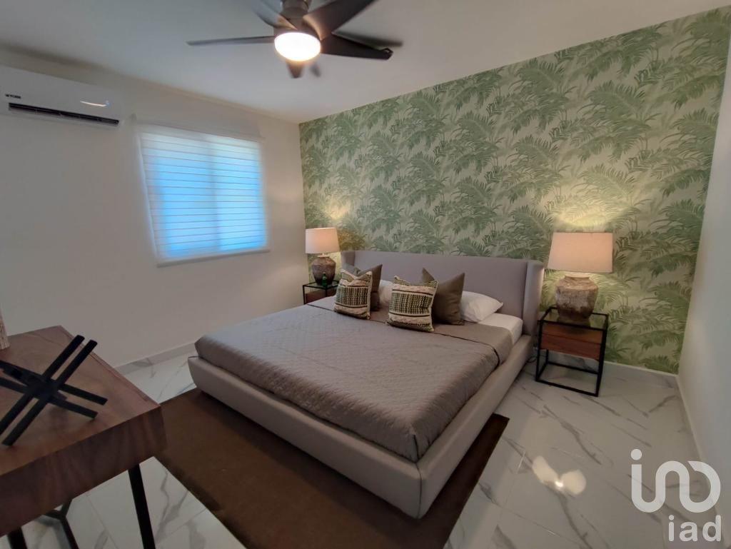 Departamento venta 2 recamaras 87 m2 en privada sobre av.  huayacan 10 minutos del aeropuerto