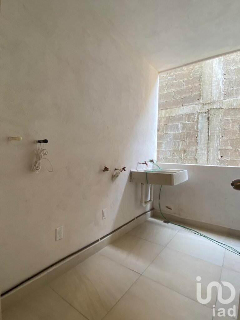 DEPARTAMENTOS EN VENTA TERCER NIVEL COL ROMA TAMPICO TAMAULIPAS