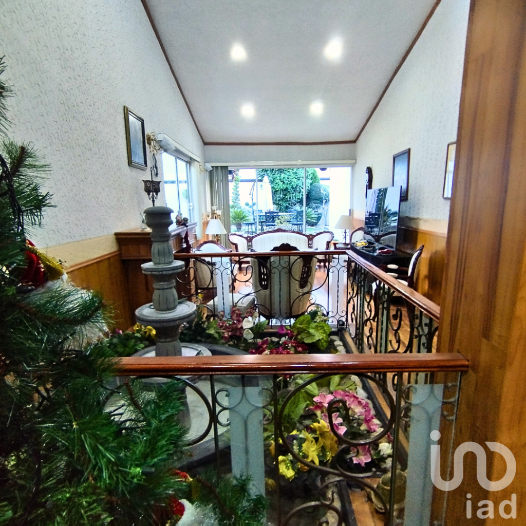 CASA EN VENTA EN ZAVALETA CON JARDIN DE 400M2 ATRAS DE CENTRO MAYOR, EXCELENTE INVERSION