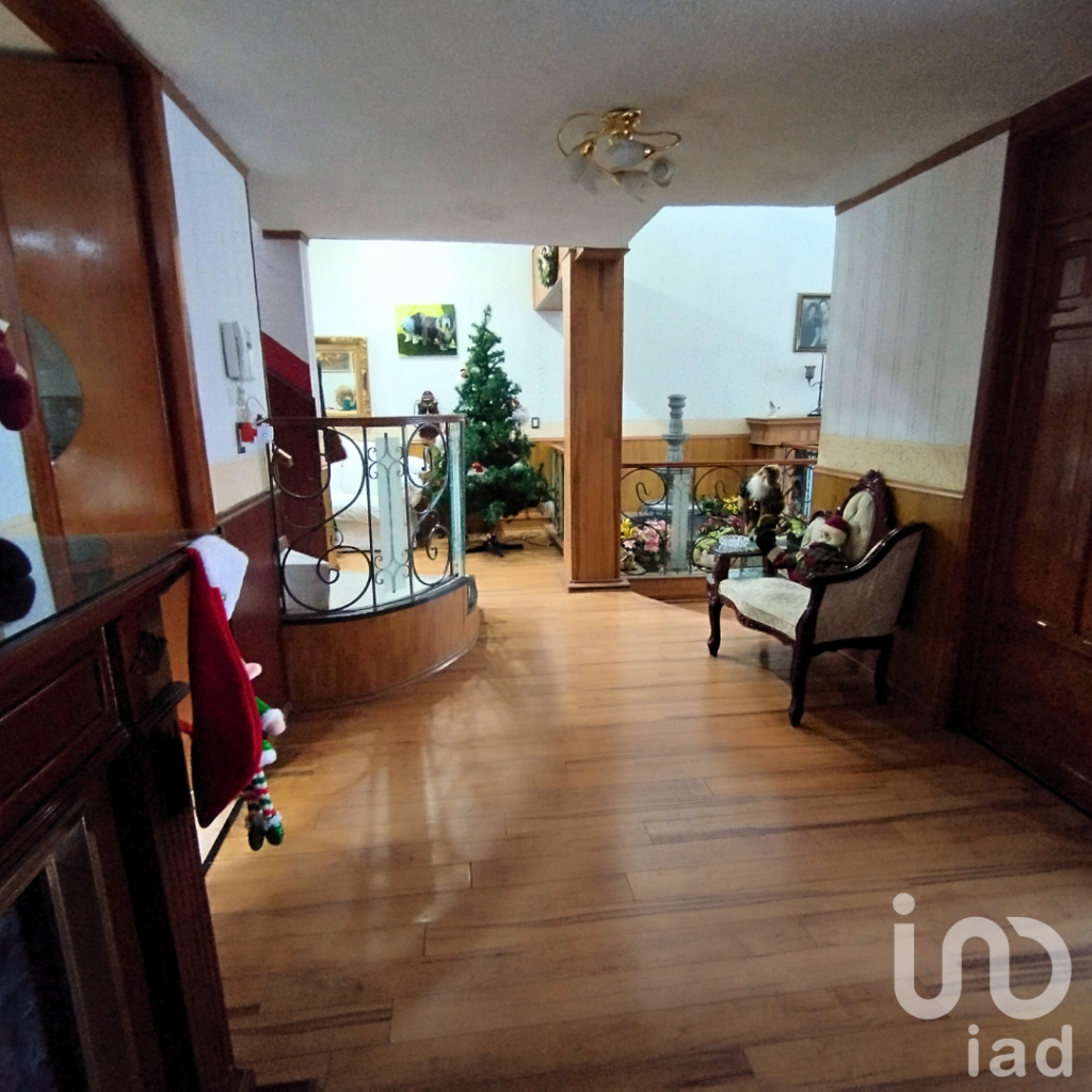 CASA EN VENTA EN ZAVALETA CON JARDIN DE 400M2 ATRAS DE CENTRO MAYOR, EXCELENTE INVERSION