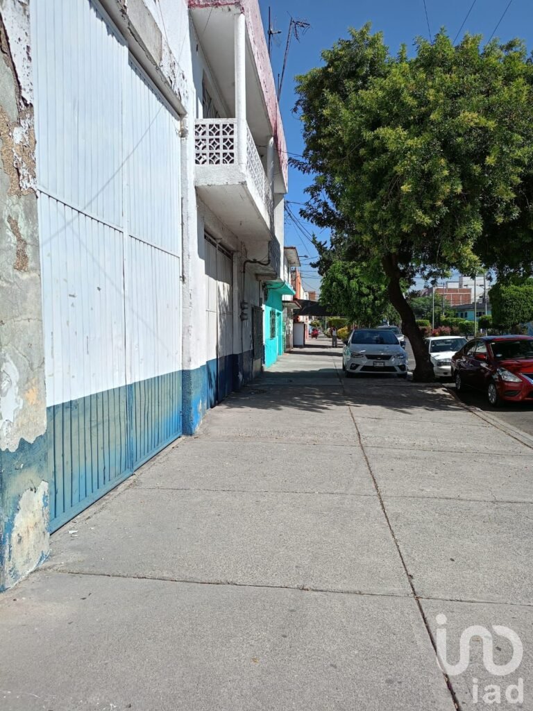 Bodega en Venta en Romero Rubio, Venustiano Carranza, CDMX