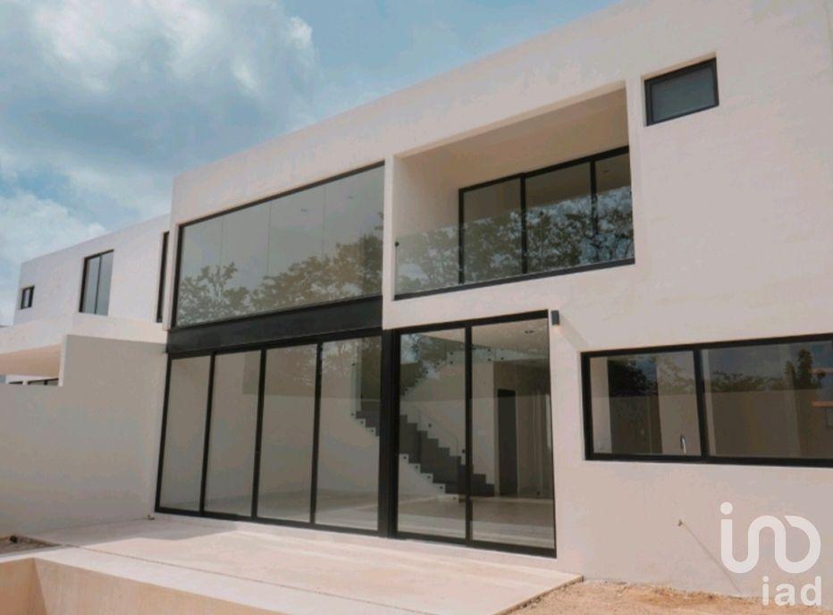 Casa en venta en privada de Conkal, Yucatán.