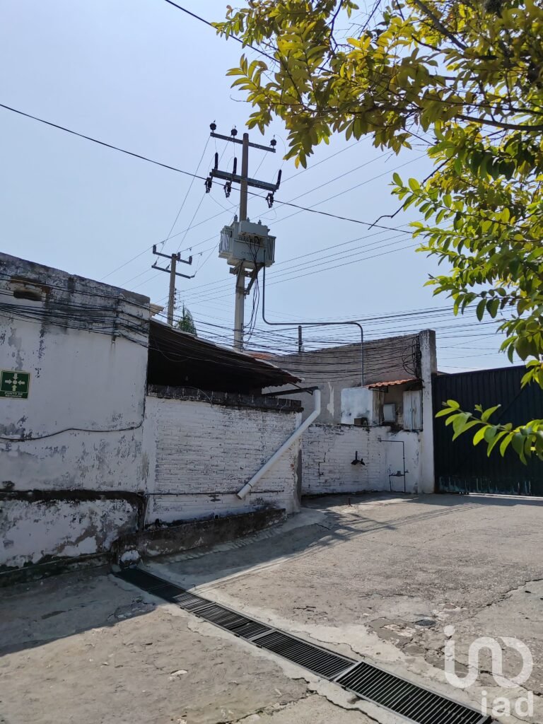 Terreno, bodega y casa en venta en Yautepec, Morelos