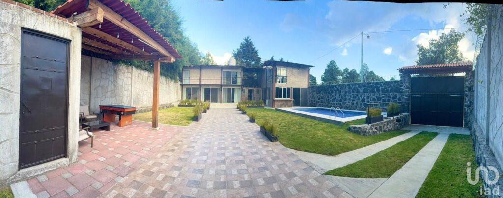 Casa en venta en Huitzilac, tres Marías