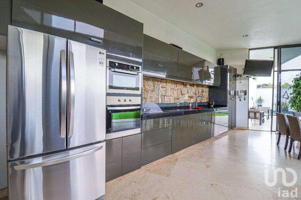 VENTA CASA RESIDENCIAL CORINTO