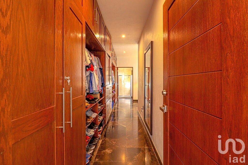 VENTA CASA RESIDENCIAL CORINTO