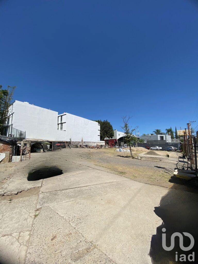 Terreno en venta en el Colli Urbano