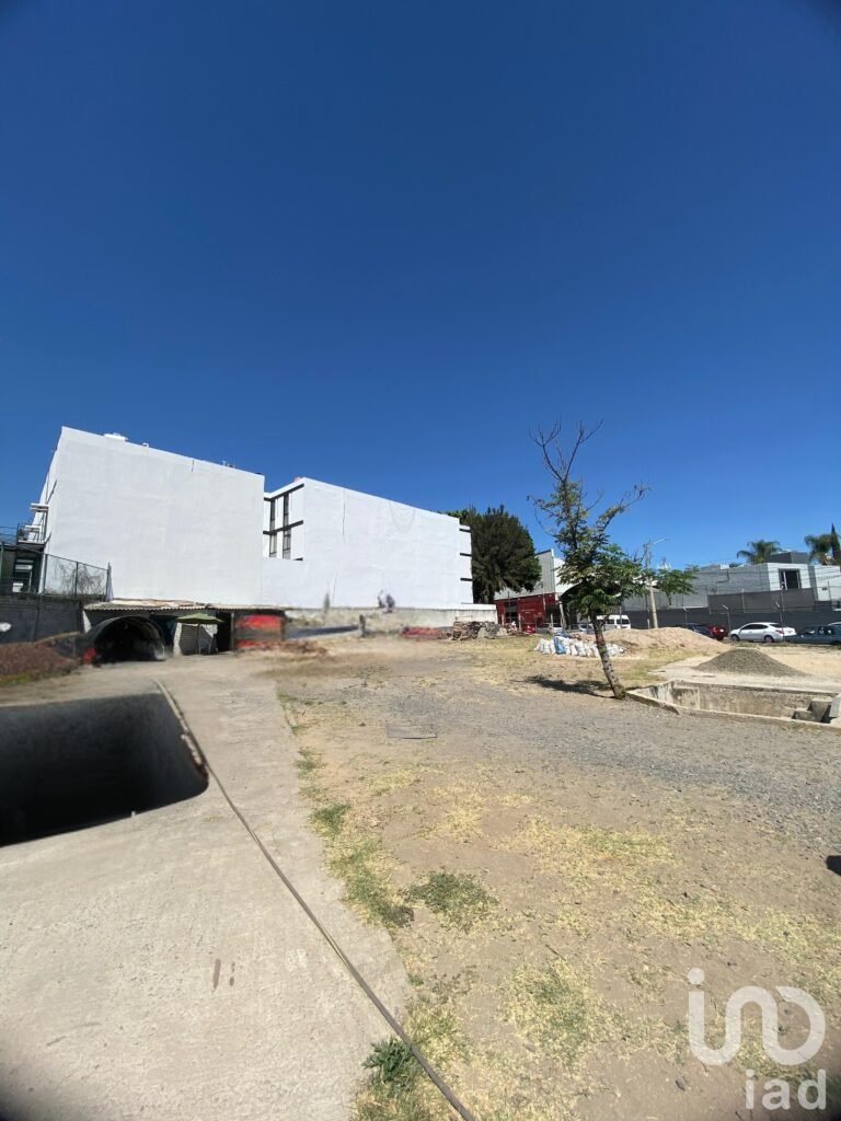 Terreno en venta en el Colli Urbano