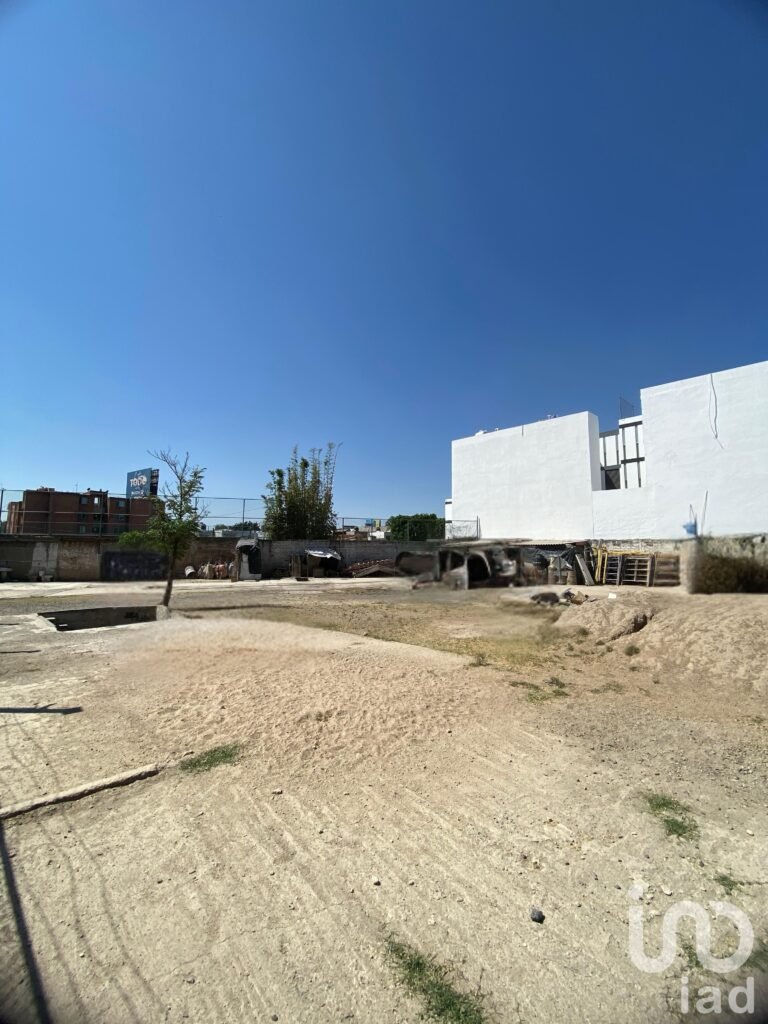 Terreno en venta en el Colli Urbano