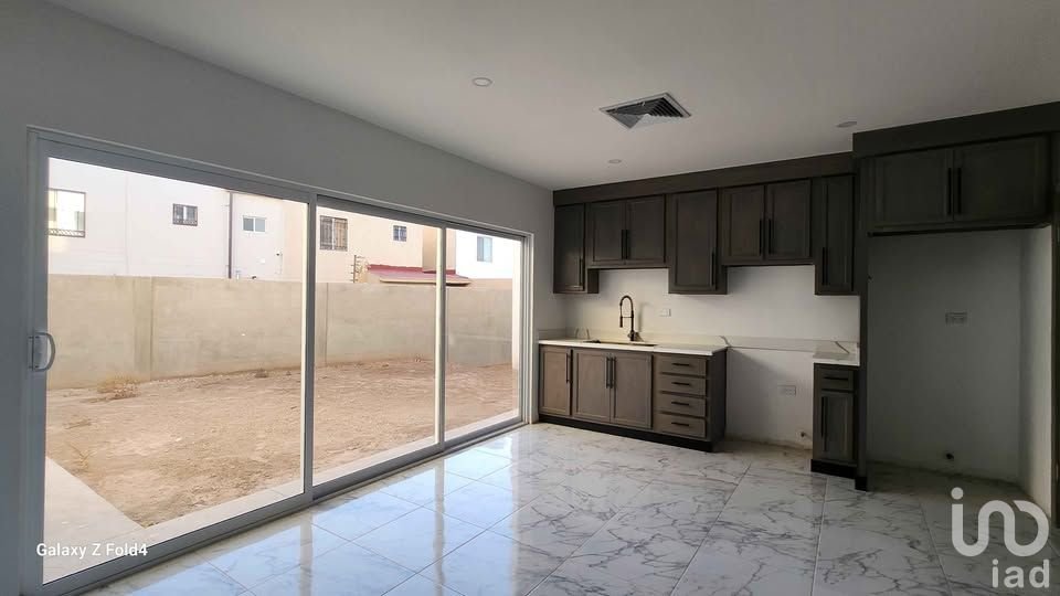 CASA EN VENTA EN RESIDENCIAL DE 27 LOTES