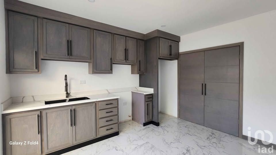 CASA EN VENTA EN RESIDENCIAL DE 27 LOTES