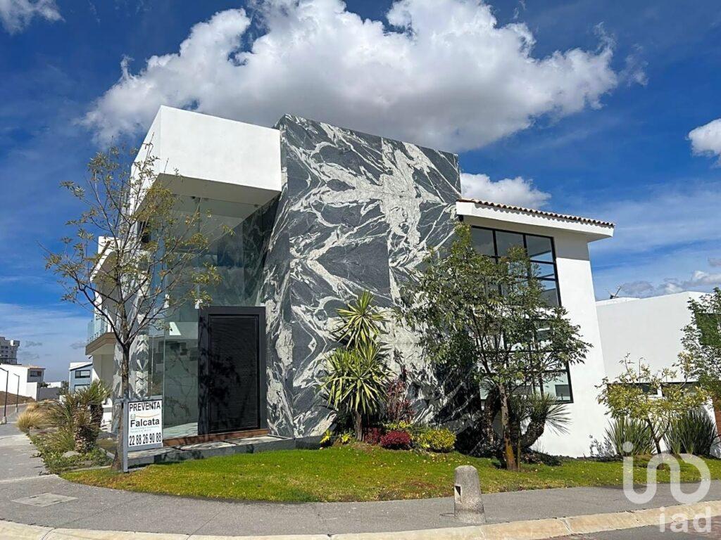 Casa en Venta en Lomas de Angelópolis III GR1 (Chedraui)