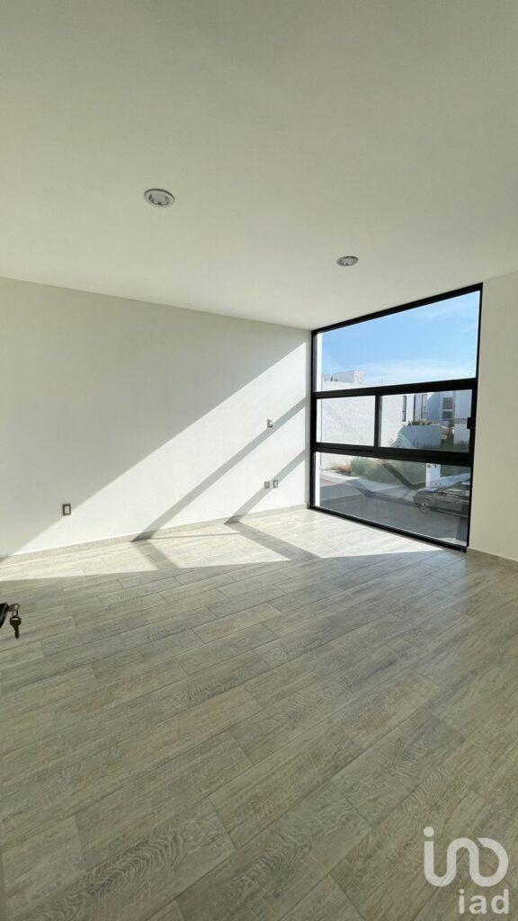 Casa en Venta en Fraccionamiento Zizana, Zakia, El Marques, Queretaro