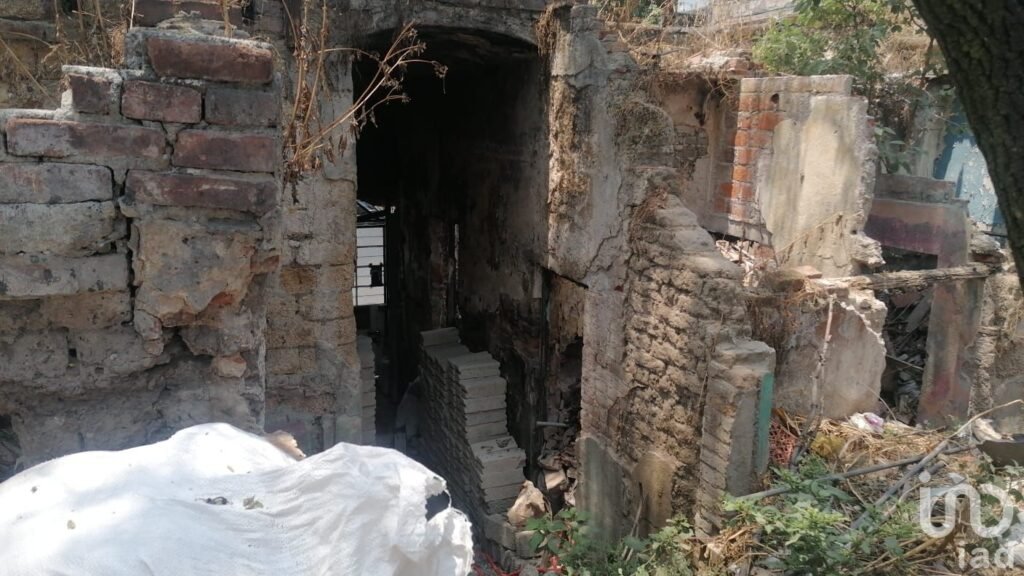 Terreno en Venta en Anáhuac con uso de suelo habitacional o comercial