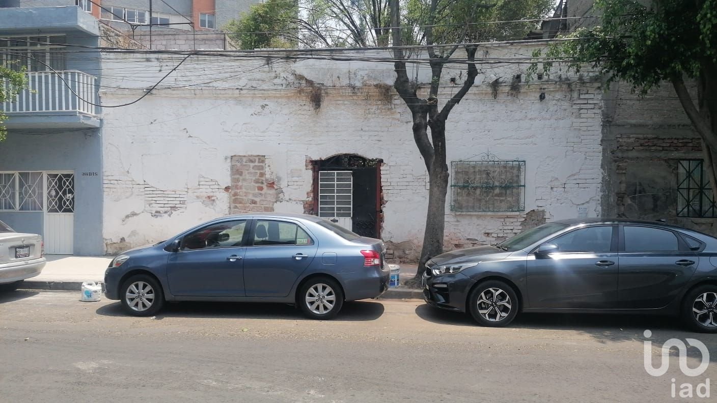 Terreno en Venta en Anáhuac con uso de suelo habitacional o comercial