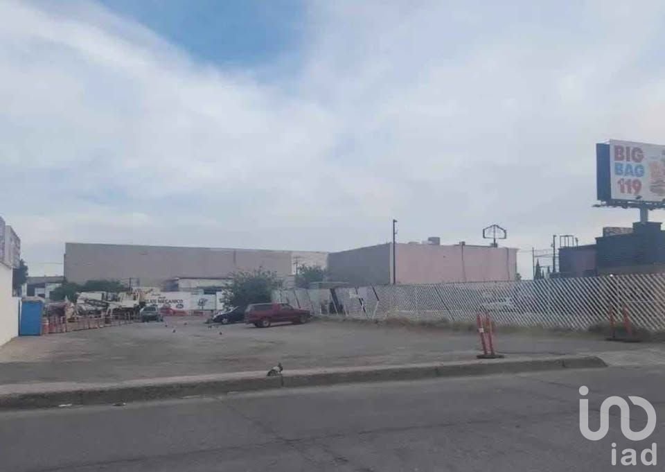 VENTA DE VARIOS TERRENOS EN EL CORAZON DE LA CUESTA