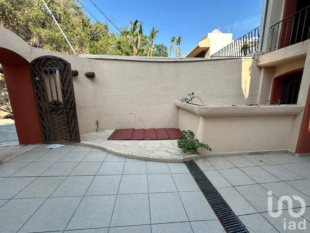 Casa En Venta con Vista al mar En Las Anclas Acapulco de Juarez, Guerrero