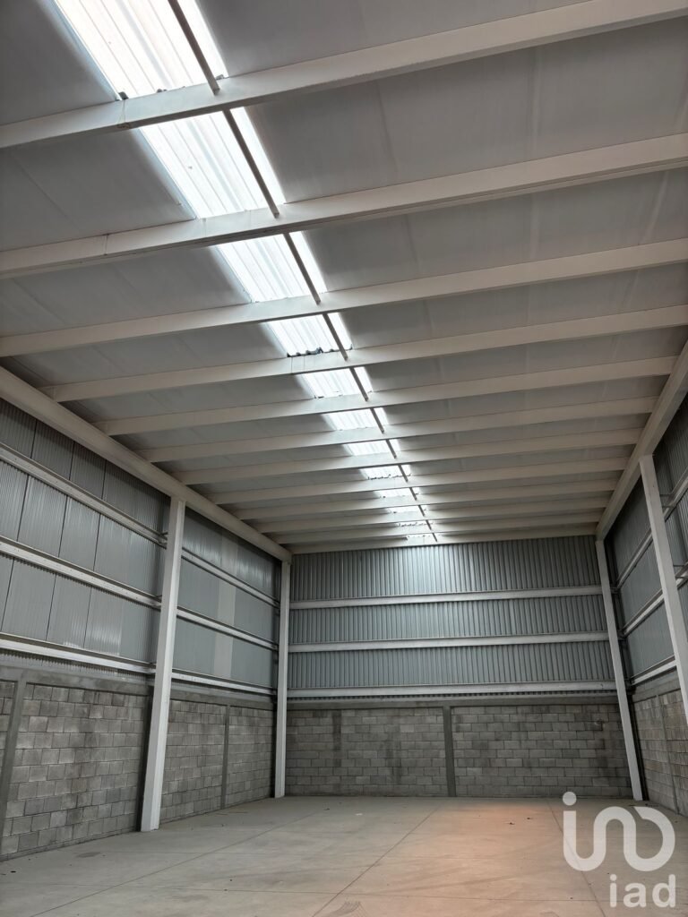 VENTA DE BODEGA EN MICRO PARQUE INDUSTRIAL