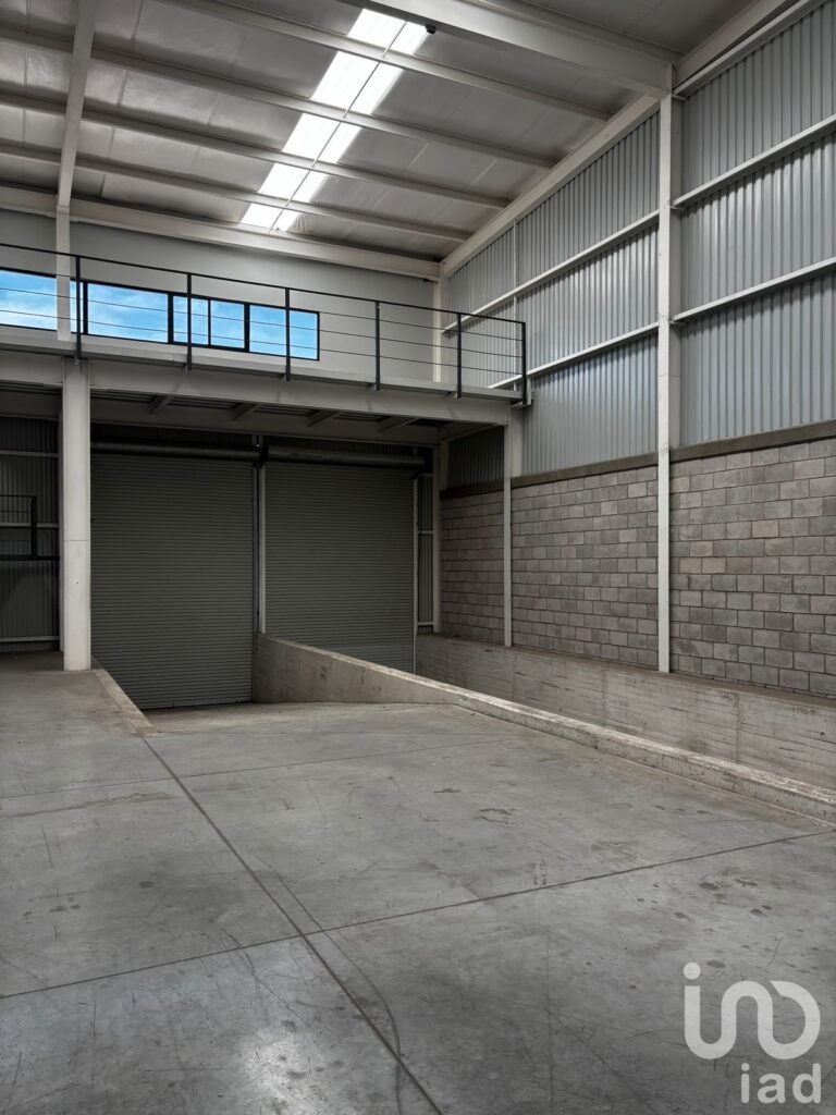 VENTA DE BODEGA EN MICRO PARQUE INDUSTRIAL